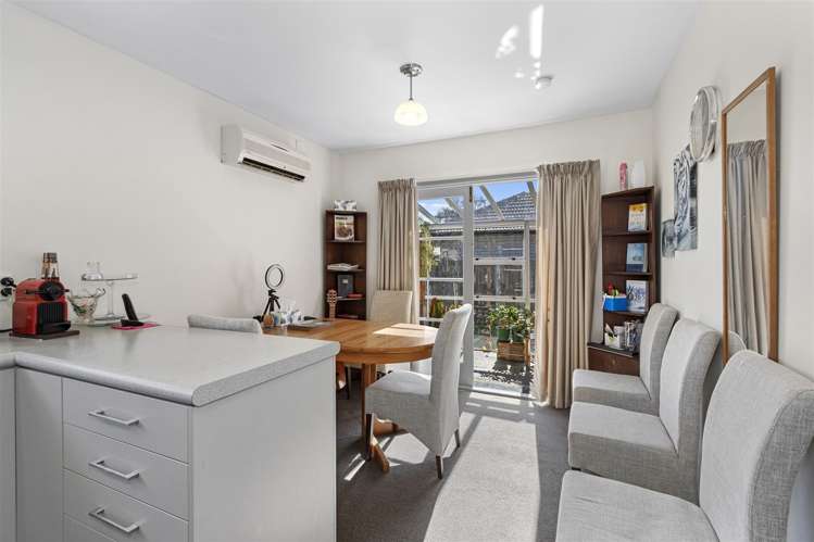 77 Joy Street Shirley_8