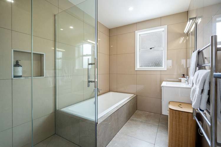 2a Helga Crescent Te Atatu Peninsula_12