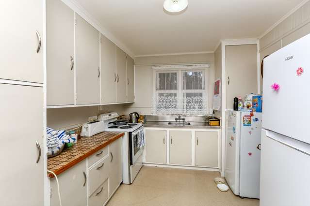 228 Tukapa Street Westown_4