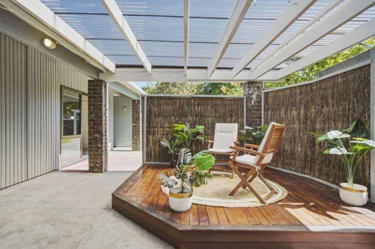 1 Montclair Rise Browns Bay_21