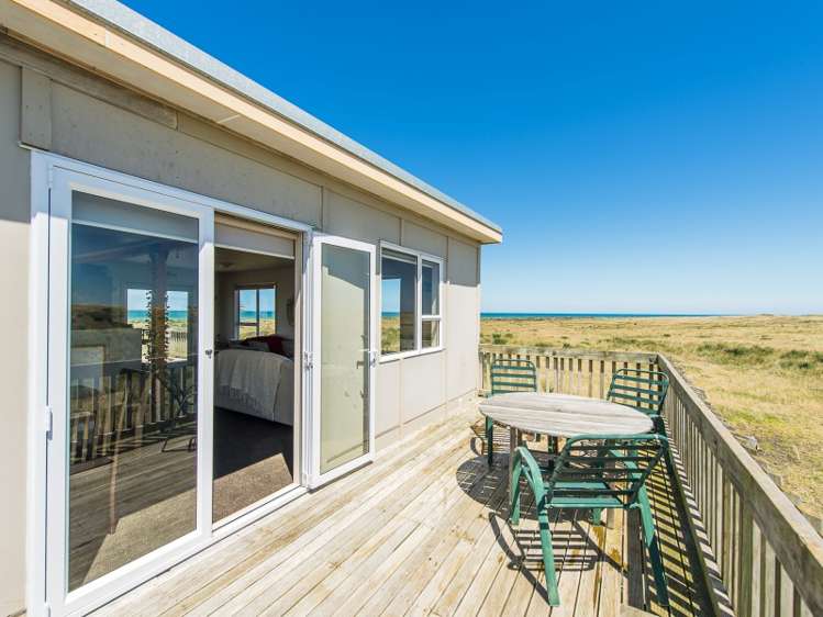 29 Nukumaru Parade Waiinu Beach_7