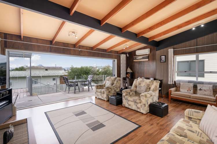 8 Oyster Drive Cooks Beach_3