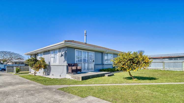 6 Raleigh Street Flaxmere_1