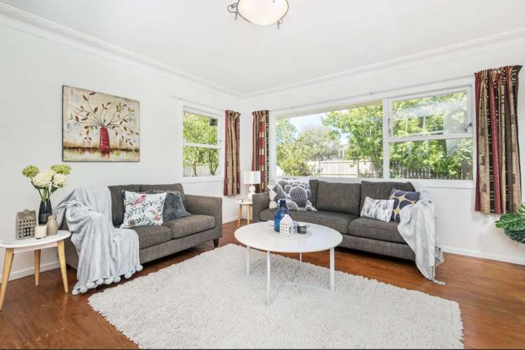 6 Gill Avenue Te Atatu Peninsula_6