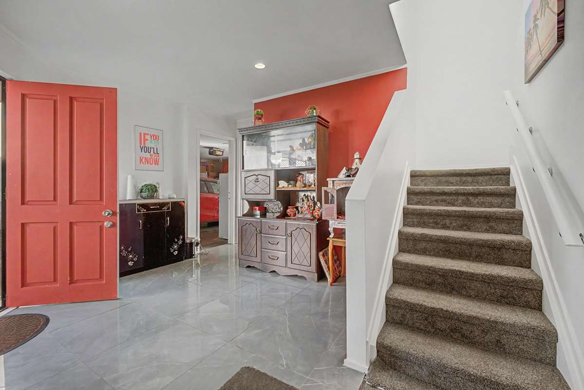 201A White Swan Road_1