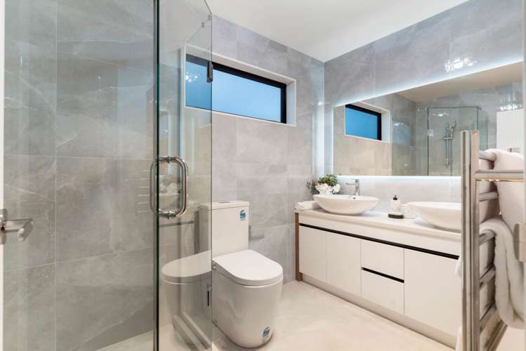 20 Christella Street Flat Bush_17