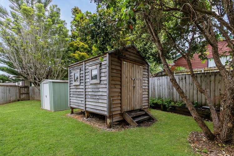 36 Lochend Place Highland Park_27