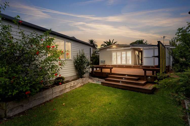 11 Daytona Road Henderson_29