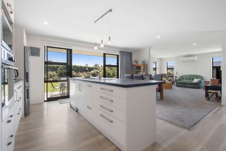 7 Fintona Street Katikati_2