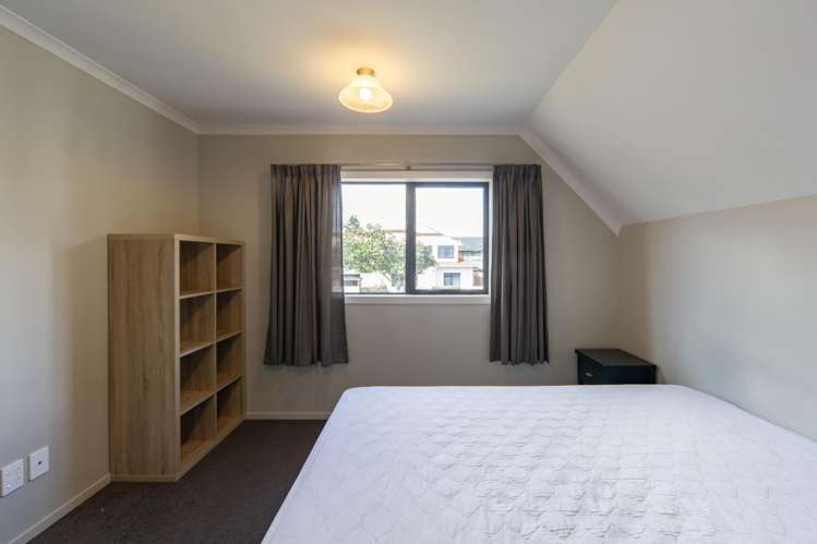32M Abbotsford Street Hamilton Central_7