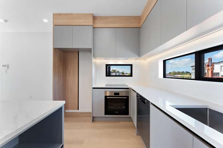 729A Massey Road Mangere_12