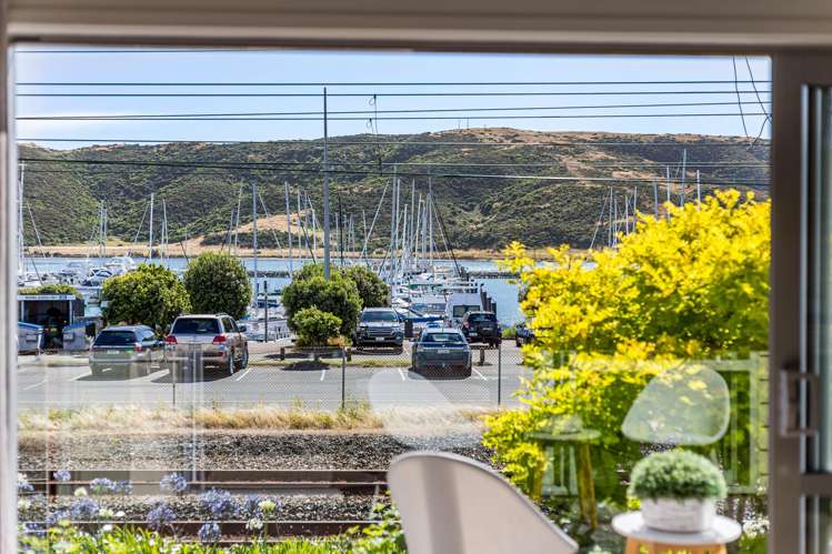 4 Marina View Paremata_9