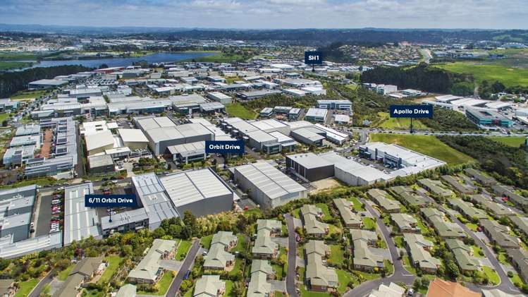 6/11 Orbit Drive Albany_10