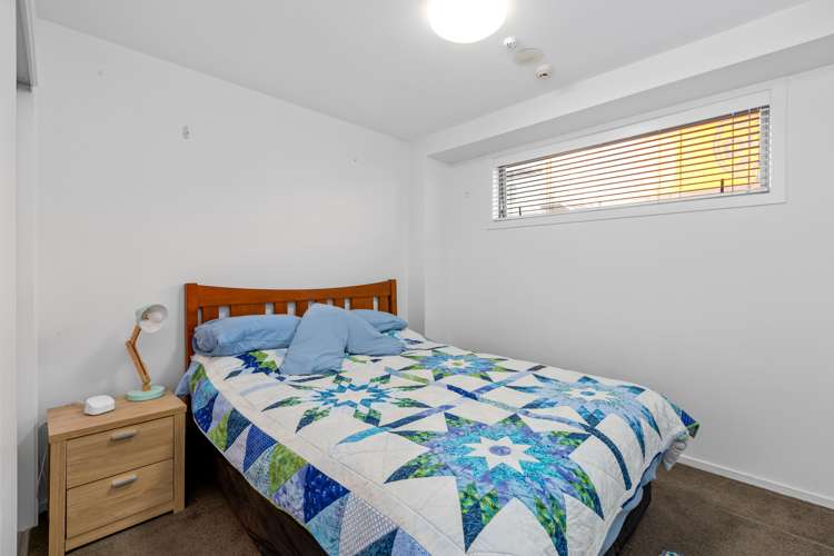 117/17 Link Crescent Stanmore Bay_17