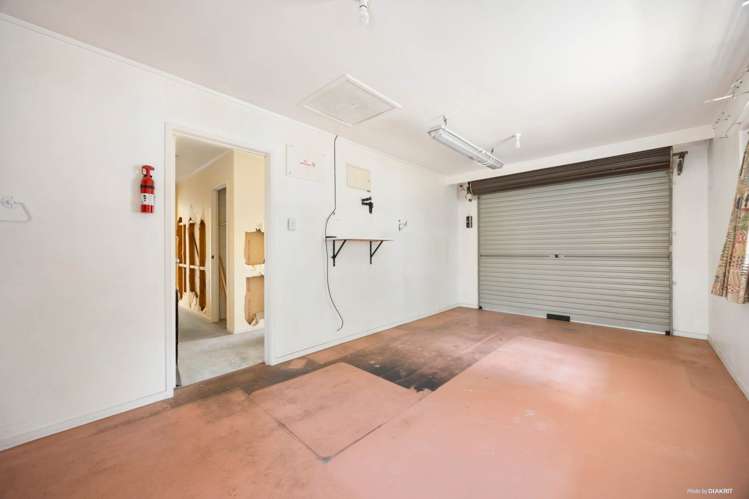 1/4 Basilton Close Bucklands Beach_8
