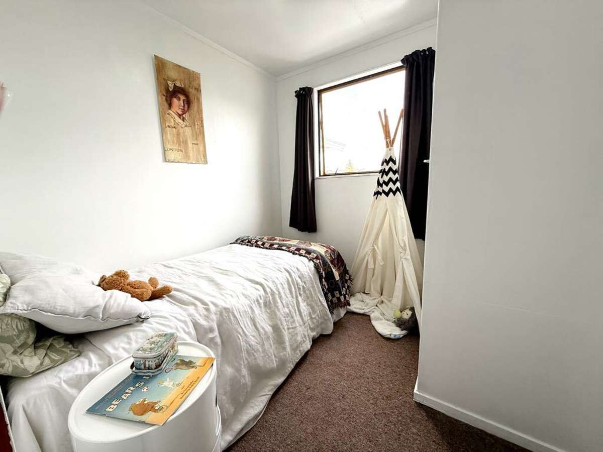4/702 Grays Road_1