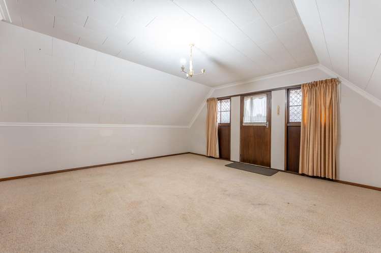 8 Maltby Avenue West End_8