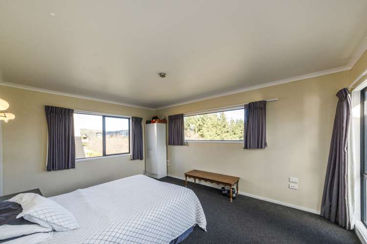 106 Pacific Drive Fitzherbert_14