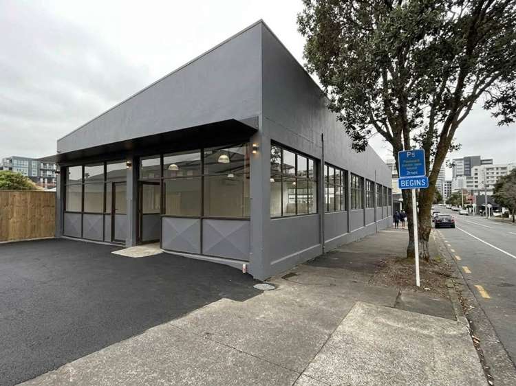 71 Upper Queen Street Eden Terrace_5