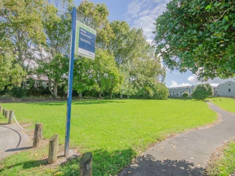 1/289 Shirley Road Papatoetoe_14