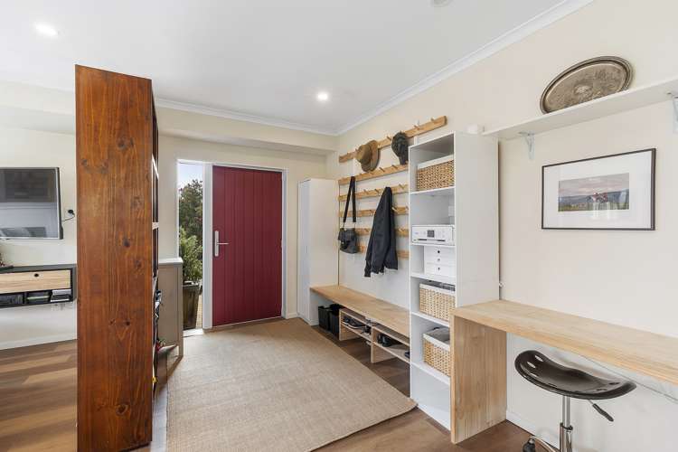 13 De Castro Place Titahi Bay_14