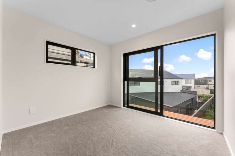12 Harbourside Parade Hobsonville_8
