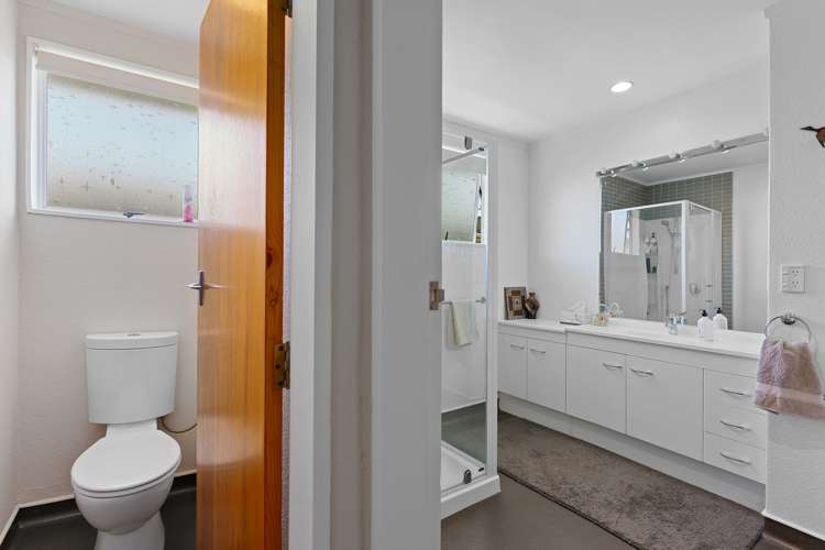 2/197 Matai Road Raumati Beach_11