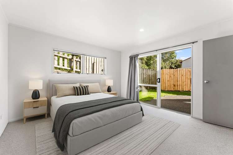 2/372 Whangaparaoa Road_3