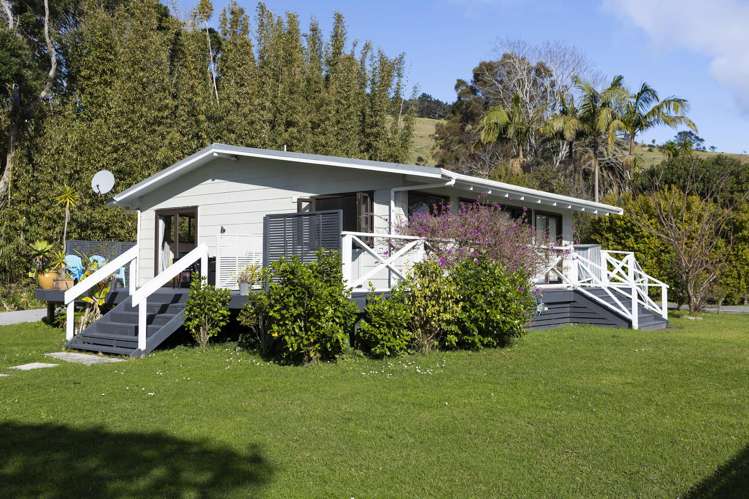 265 Hokianga Harbour Drive Omapere_28