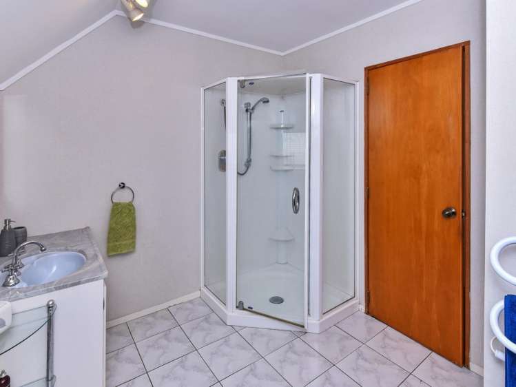 20 Sophora Place Totara Heights_17