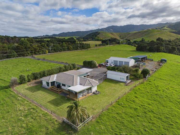 90 Pukekereru Lane Whakatiwai_3