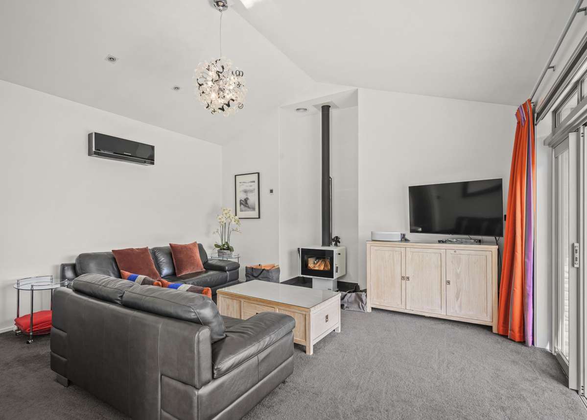 4 Rutherford Crescent_2
