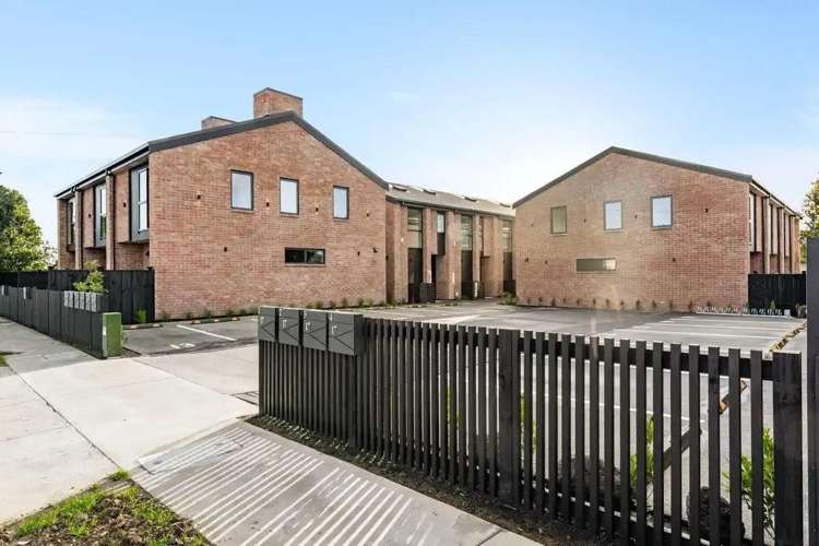 17 - 19 Matapouri Road_5