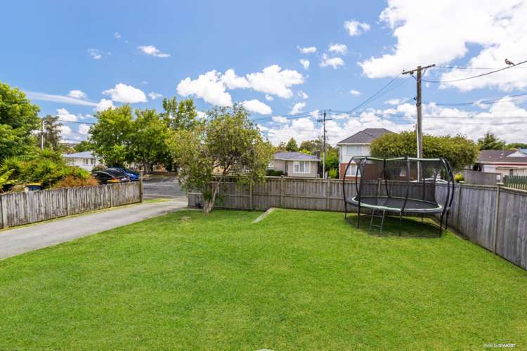 6 Amberley Avenue Te Atatu South_7