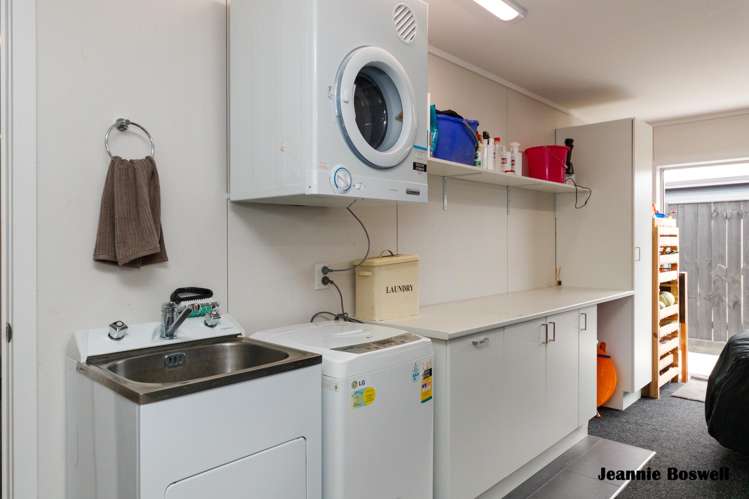 7 Morocco Terrace Kelvin Grove_15