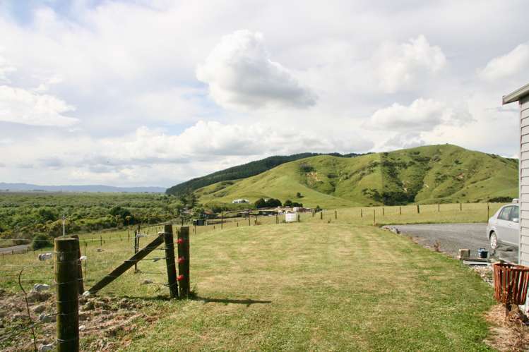 614 Falls Road Waerenga_22