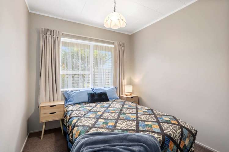 3/1 Frank Evans Place Henderson_10