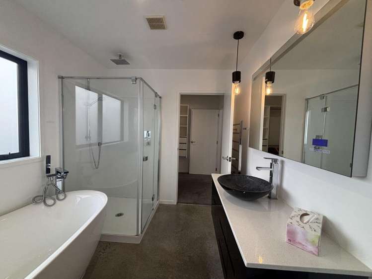 9 Cooke Farm Grove Waiwhakaiho_13
