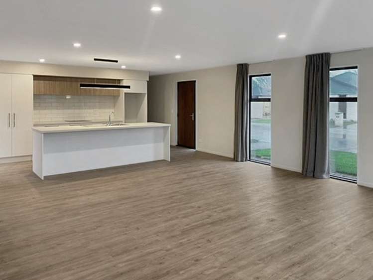 44 Quinn Crescent 11362_6
