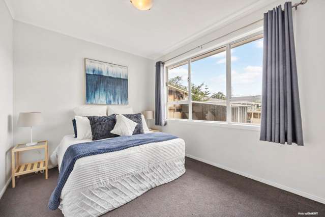 2/3172 Great North Road New Lynn_2