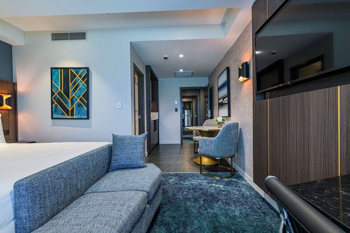 Premium King Room 4