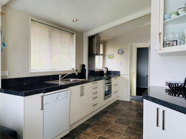 16 Elmwood Drive Mosgiel_1