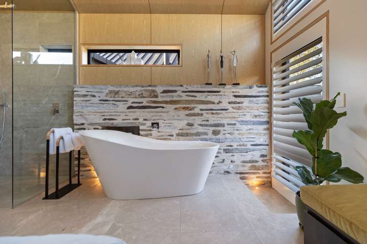 39 Mcadam Drive Jacks Point_15