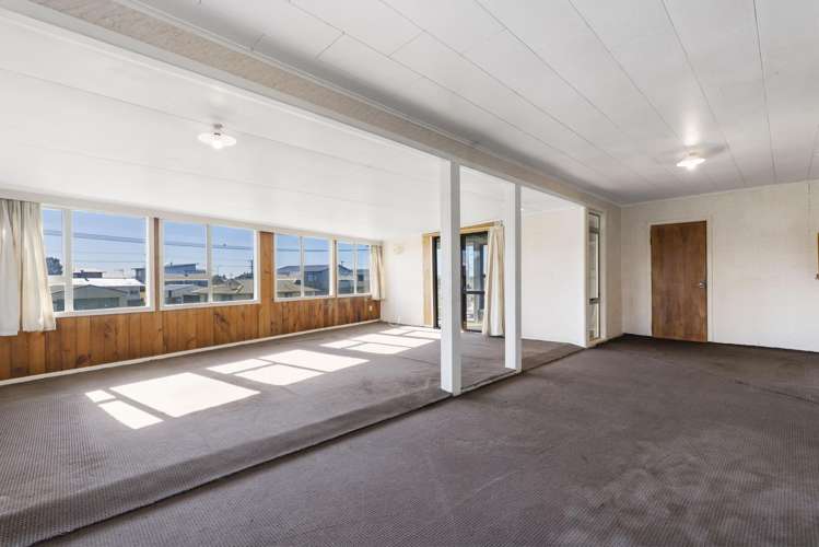 26 Costello Crescent Pukehina_3