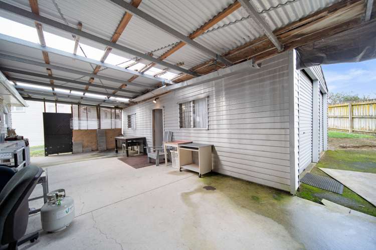 27 Fisher Crescent Otara_11