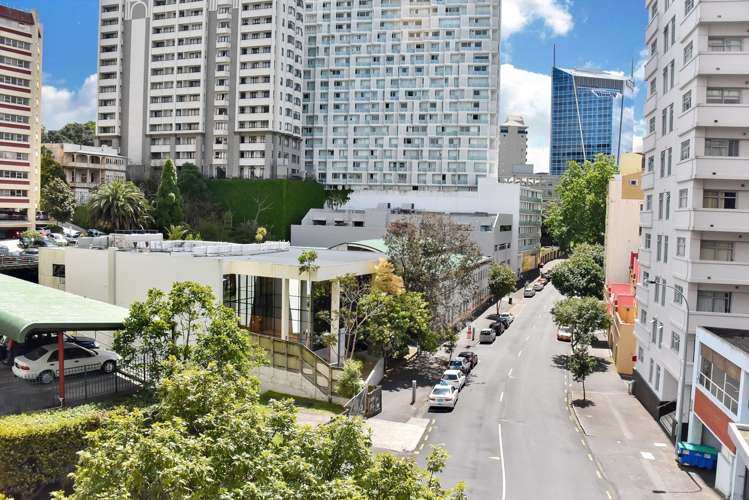 1c/50 Eden Crescent Auckland Central_11