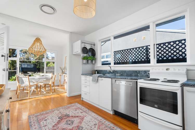 37 Arnold Street Sumner_8