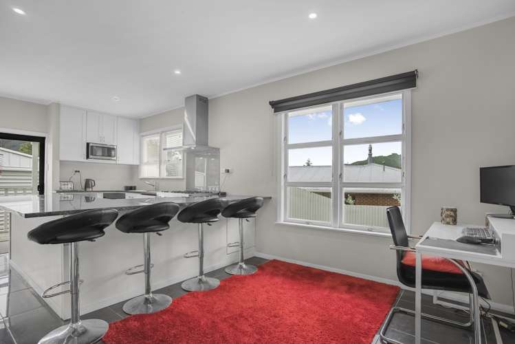 54 Peel Place Wainuiomata_5