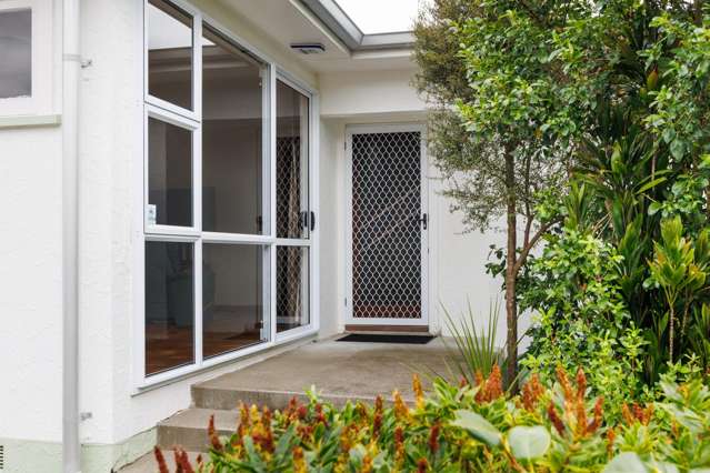 28 Henare Street West End_4