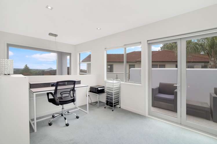 24 Riddington Rise Ohauiti_22